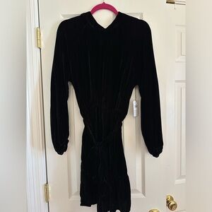 Bella Dahl Velvet long sleeve dress with tie belt